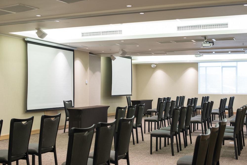 Mercure Concepción المظهر الخارجي الصورة